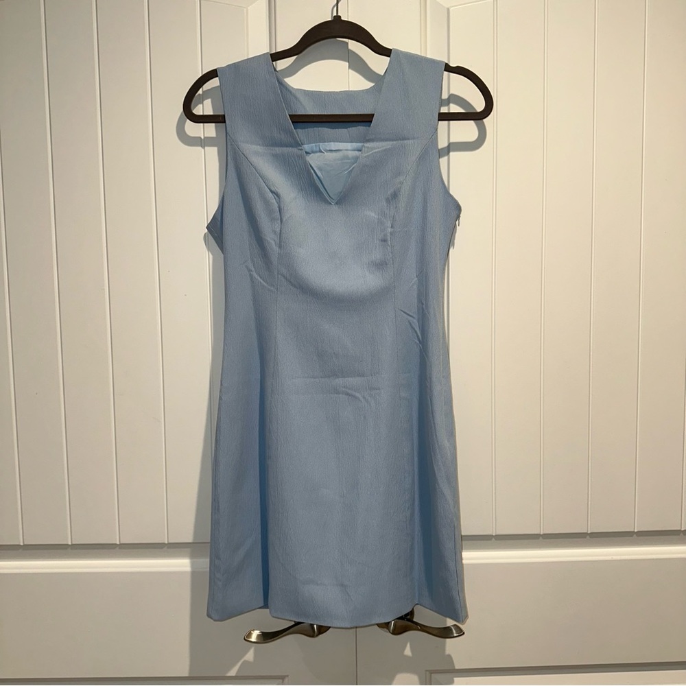 Elegant Blue Sleeveless Dress